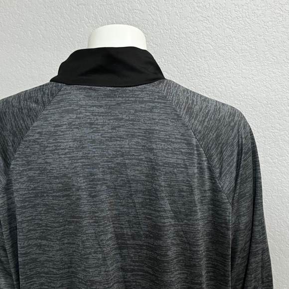 Texas Longhorns Men’s Pullover - Picture 6 of 7